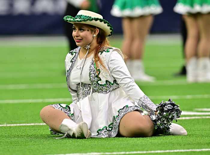 Silsbee vs Cuero December 2, 2022 Photo-Tom Dendy67